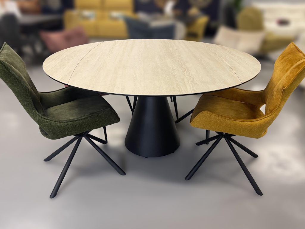 Table Develi