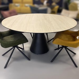 Table Develi